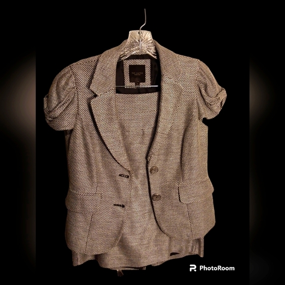 NWOT The Limited Collection 2 Piece Suit Size S - Picture 7 of 13